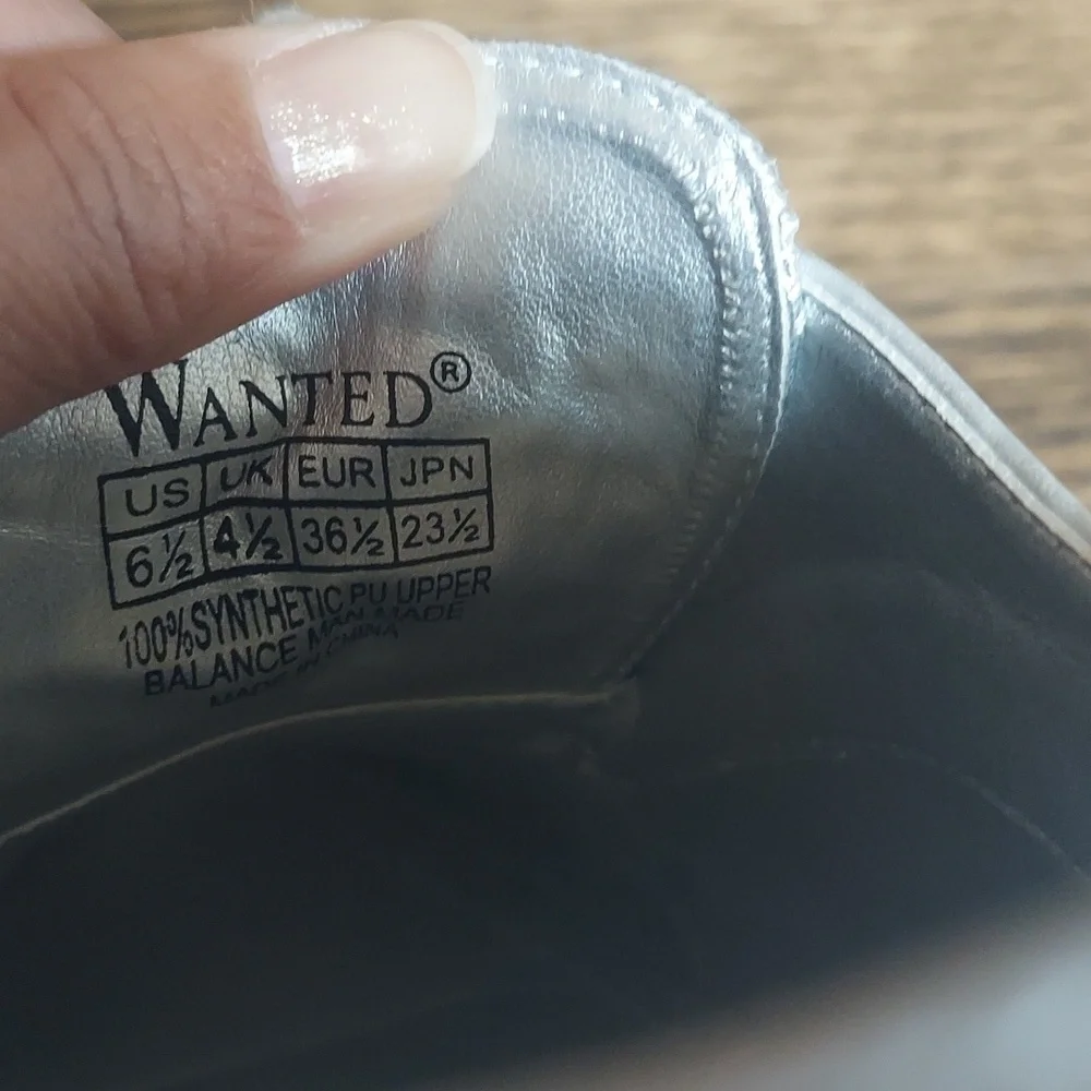 Wanted Gallaway Lace up Platform Wedge Oxford - silver - size 6.5M